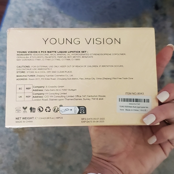 YOUNG VISION Matte Nude Lipstick Set - Picture 2 of 4